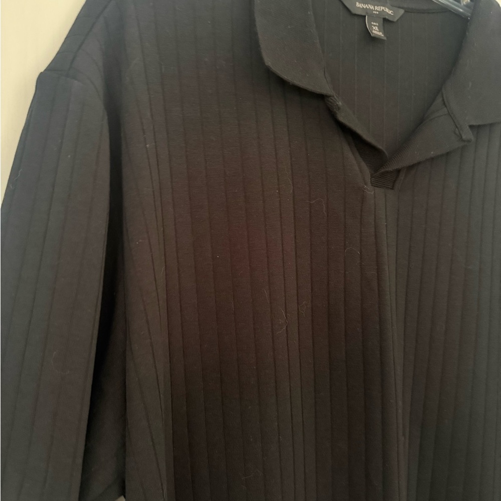 Banana Republic Men's Black Shirt
